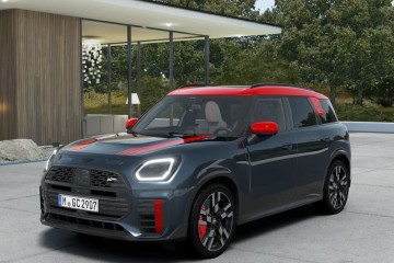 MINI John Cooper Works Countryman ALL4  300KM